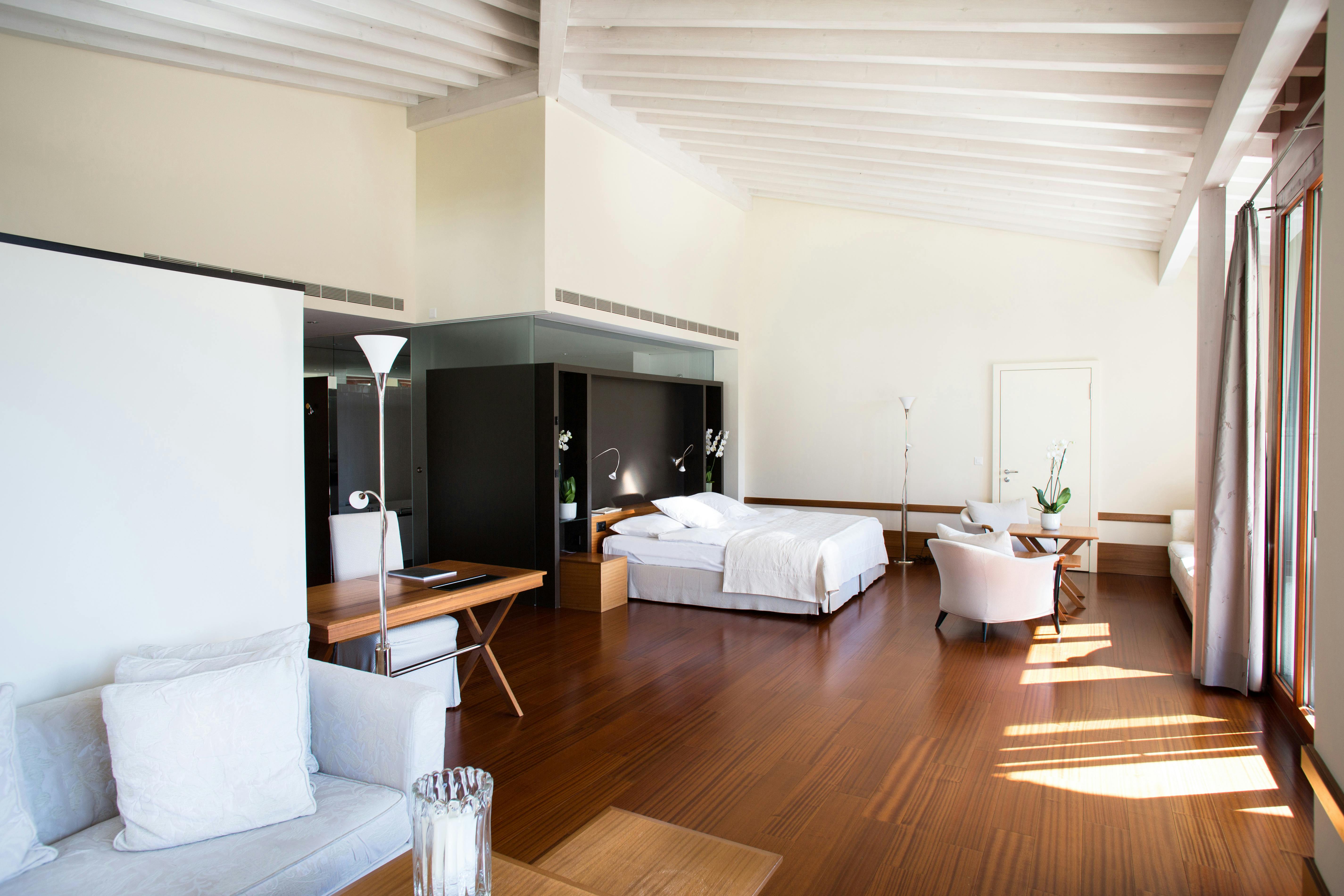 Bel Air Junior Suite