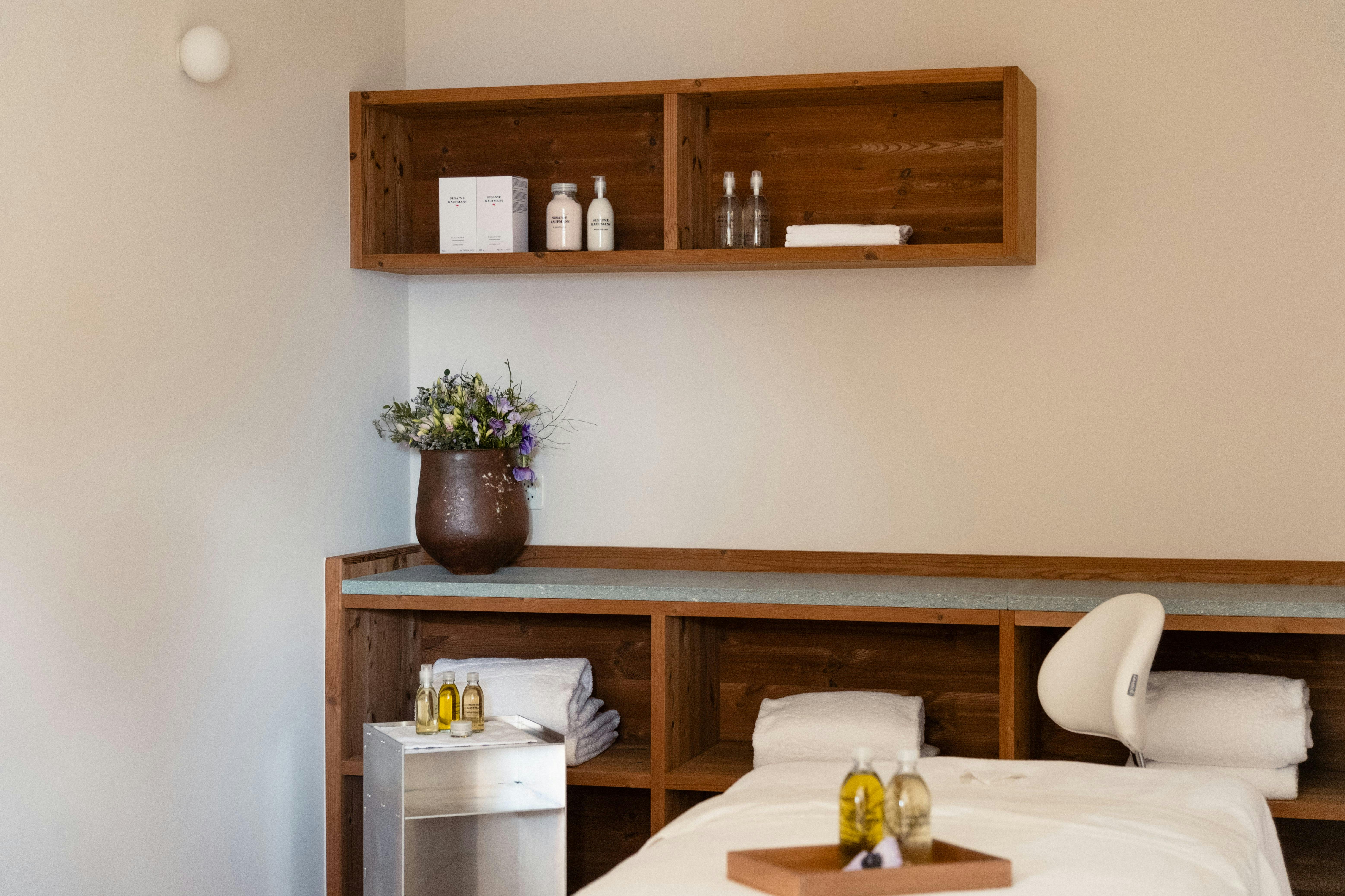 Forest De-Stress Massage