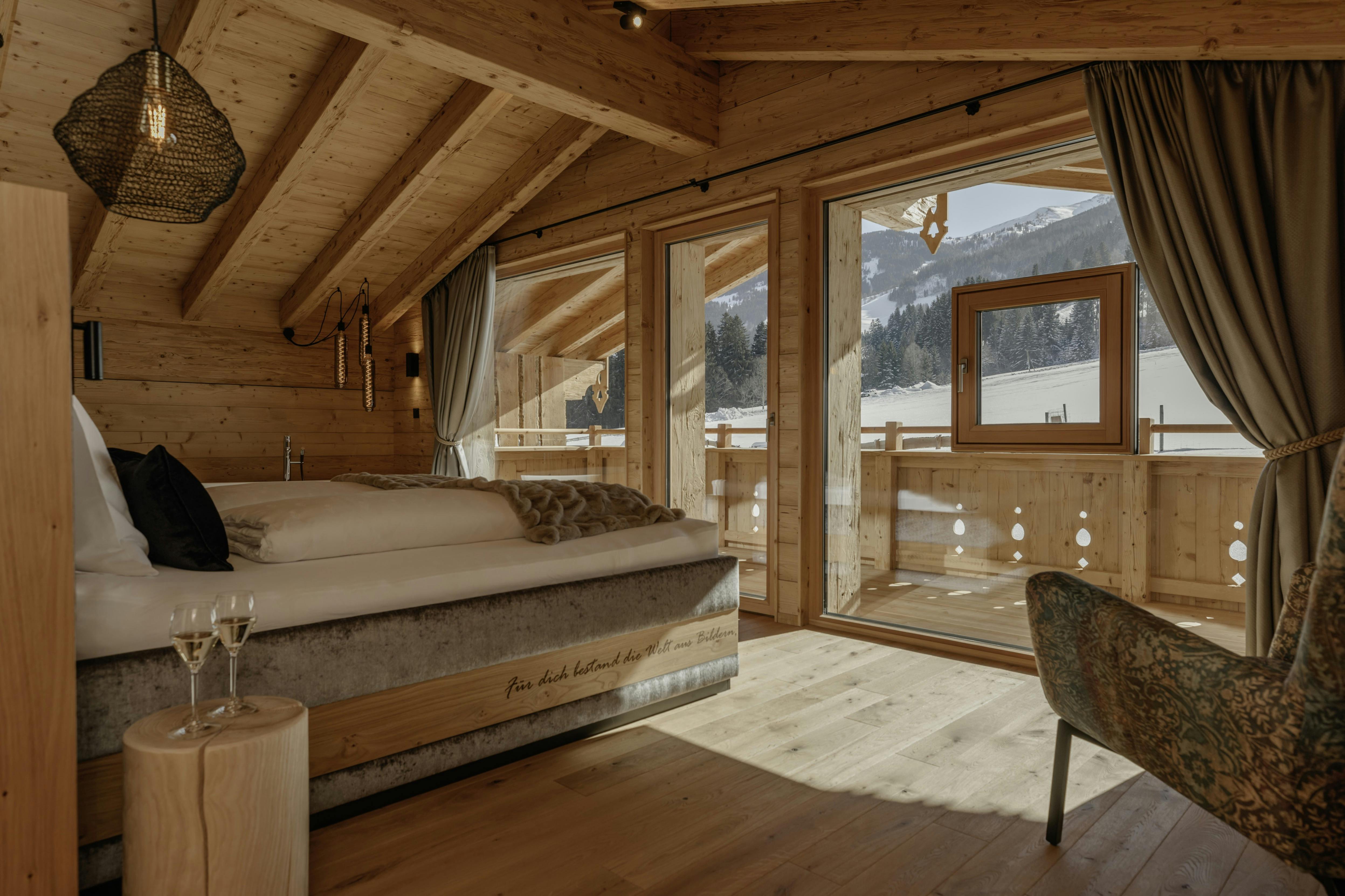 Chalet-Dorf im Alpbachtal in Tirol