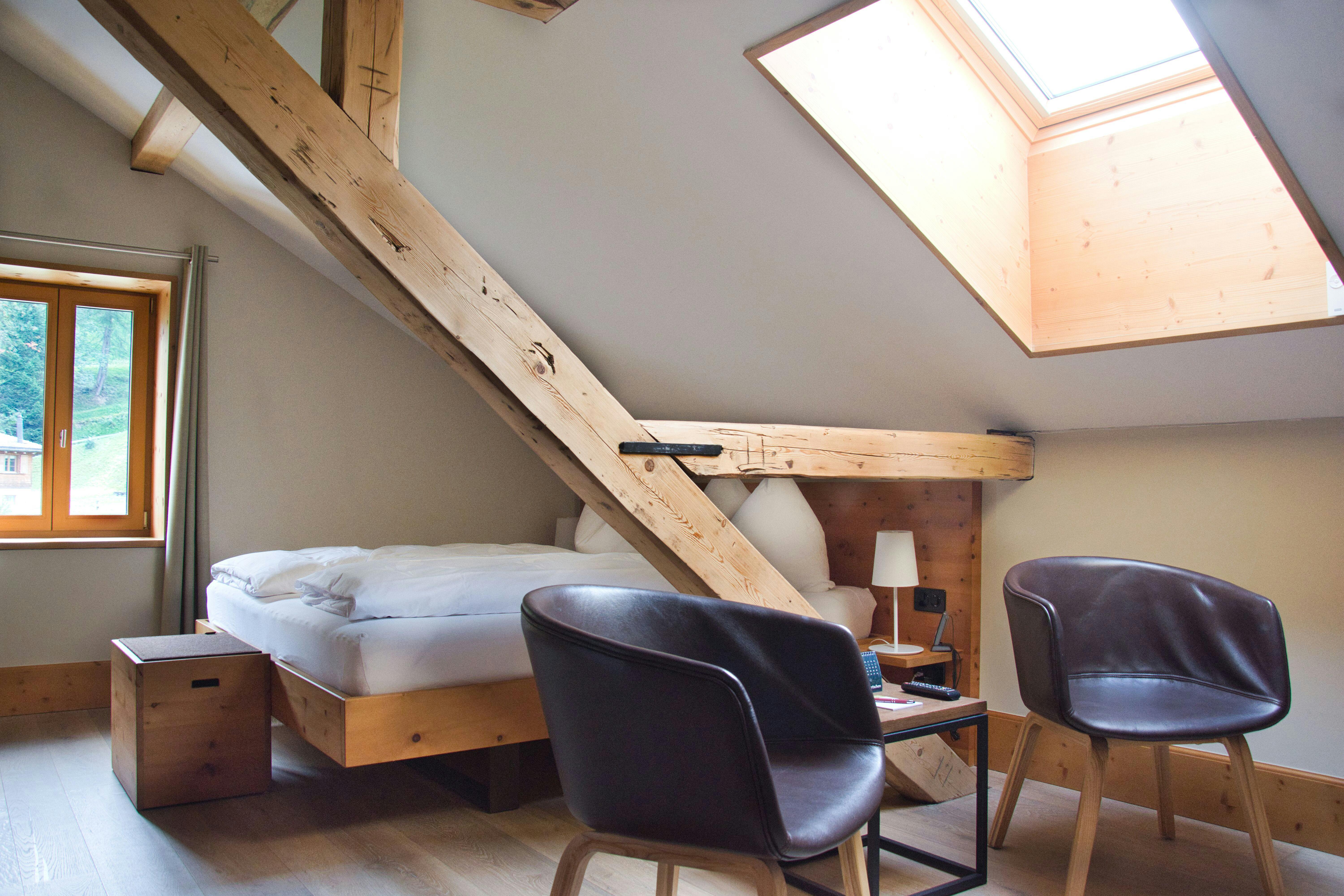 Alpina Junior Attikasuite