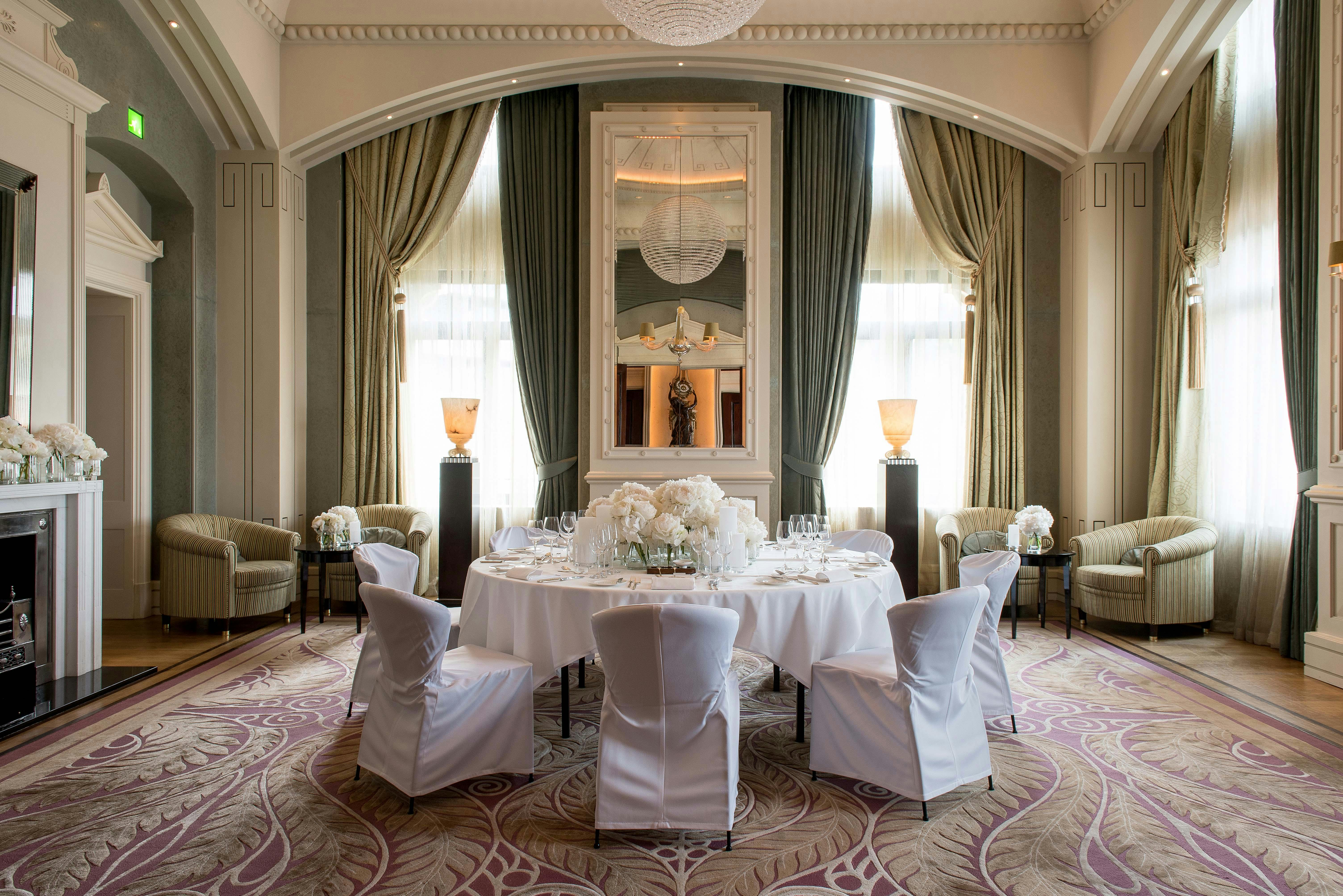 A Night to Shine @TheDolderGrand