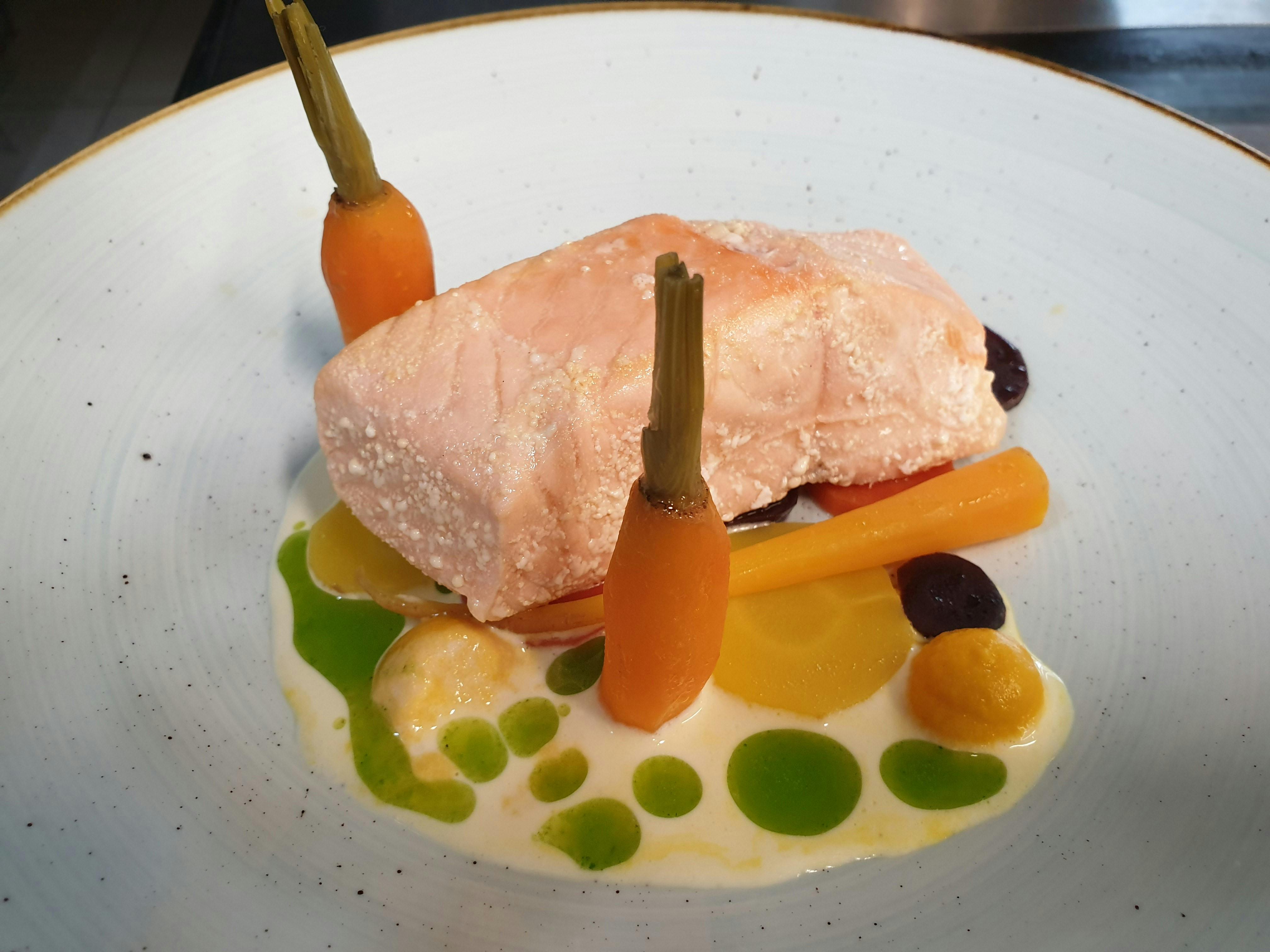 Gourmet Restaurant mit 14 GaultMillau-Punkten