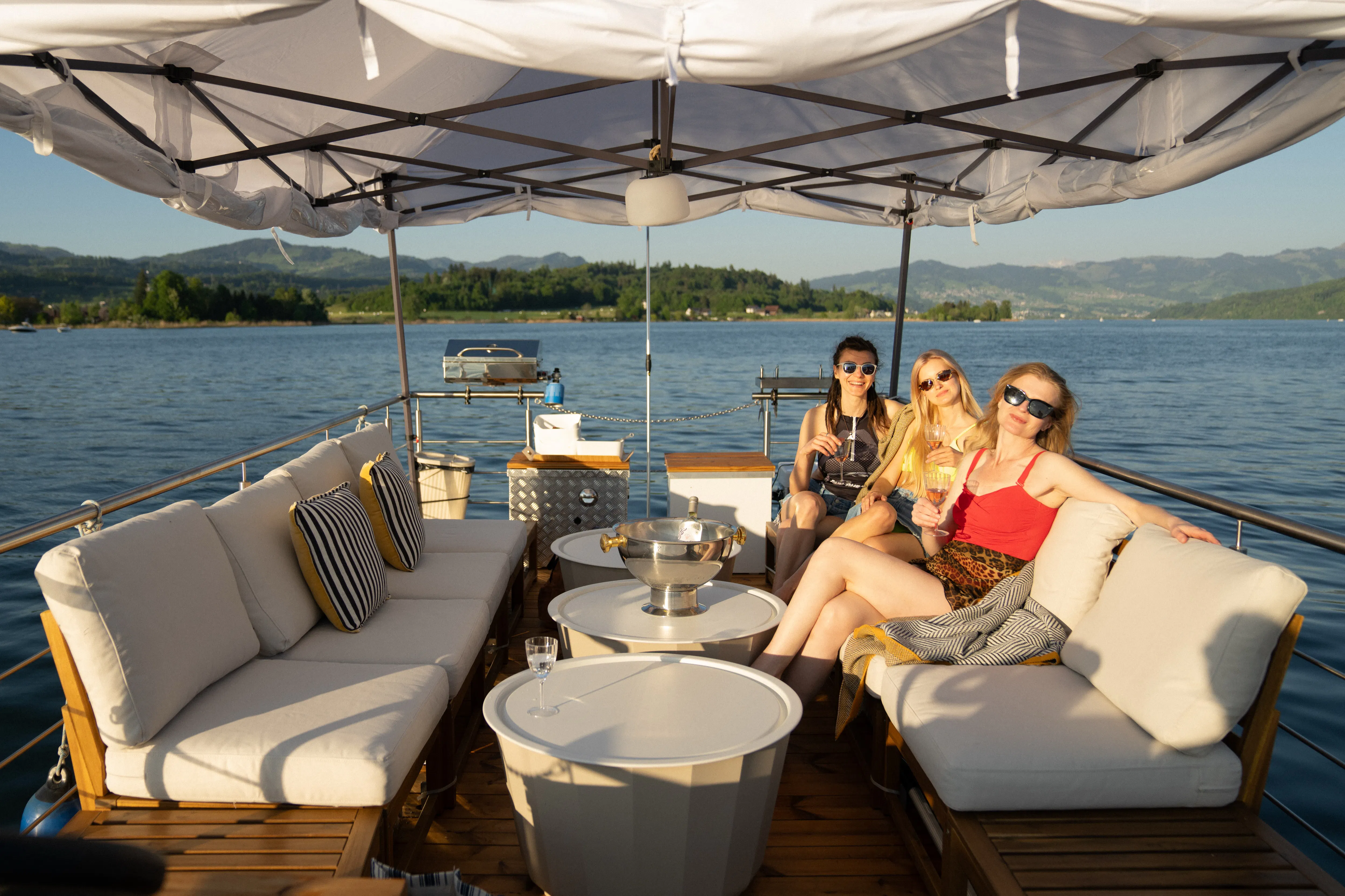 bateau grill Leopoldd