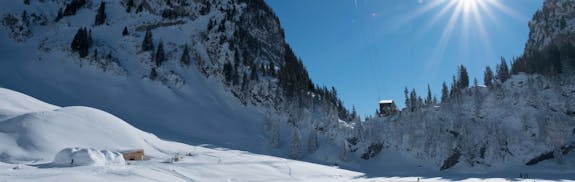 Fondue im Iglu-Dorf Stockhorn