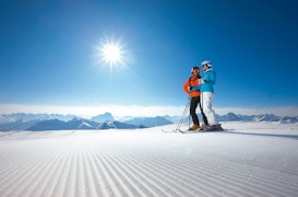 Kurzurlaube und Tagesausflüge im Skigebiet in den Alpen