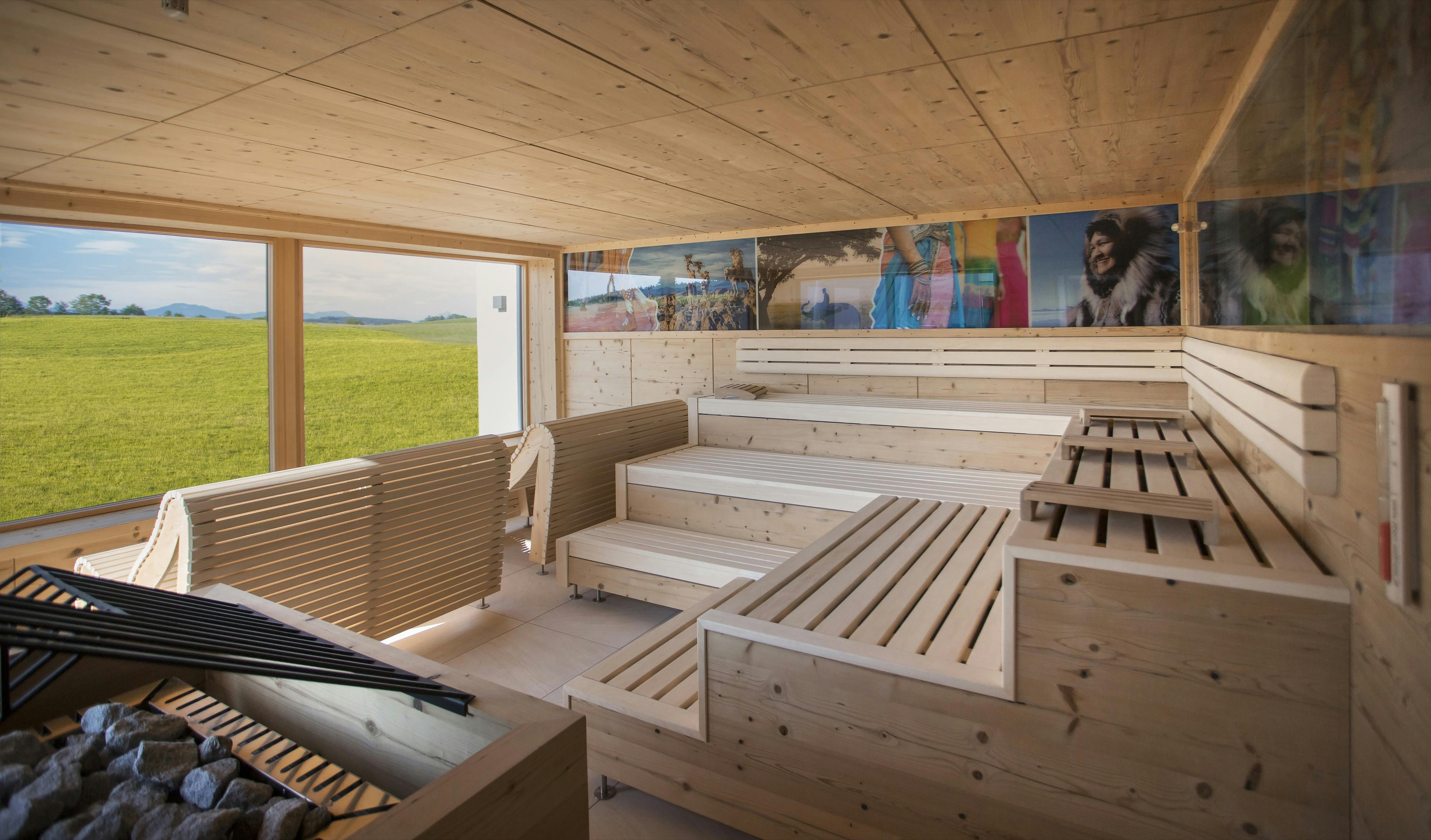 Hot SPA Wellnessbereich