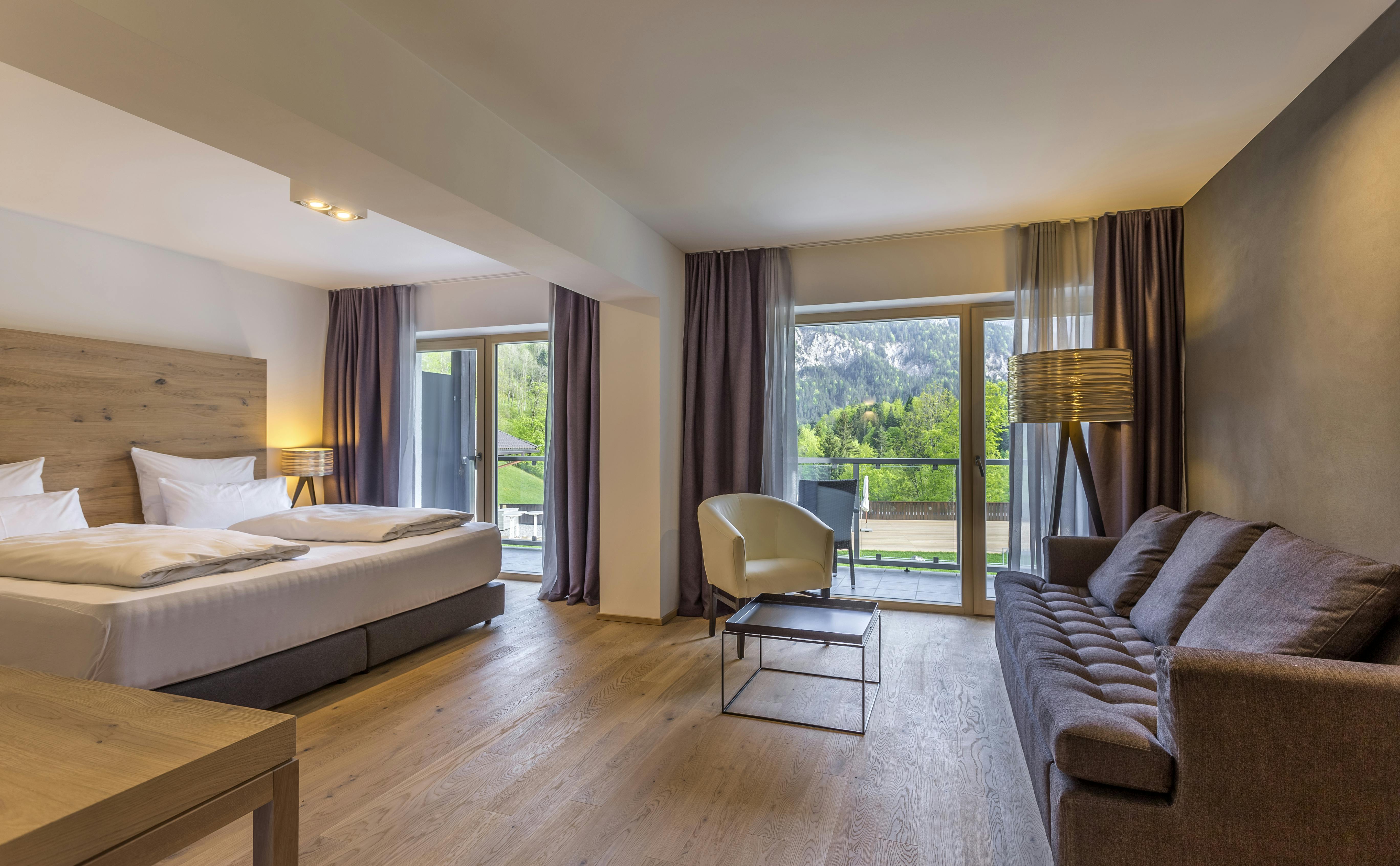 Junior Suite Panoramablick zur Sonnenseite mit Balkon