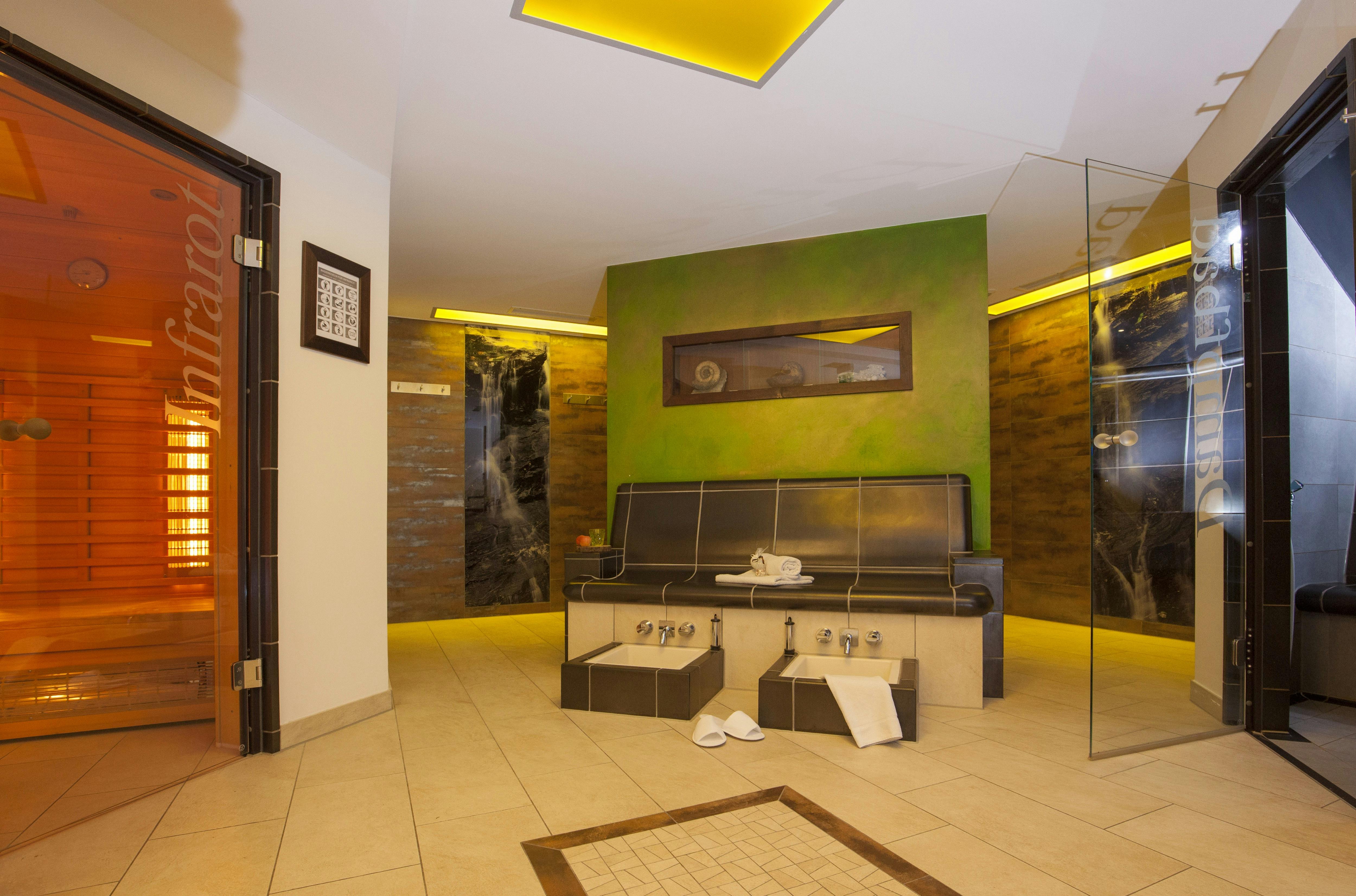 Privat Spa mit Piccolo-Sekt