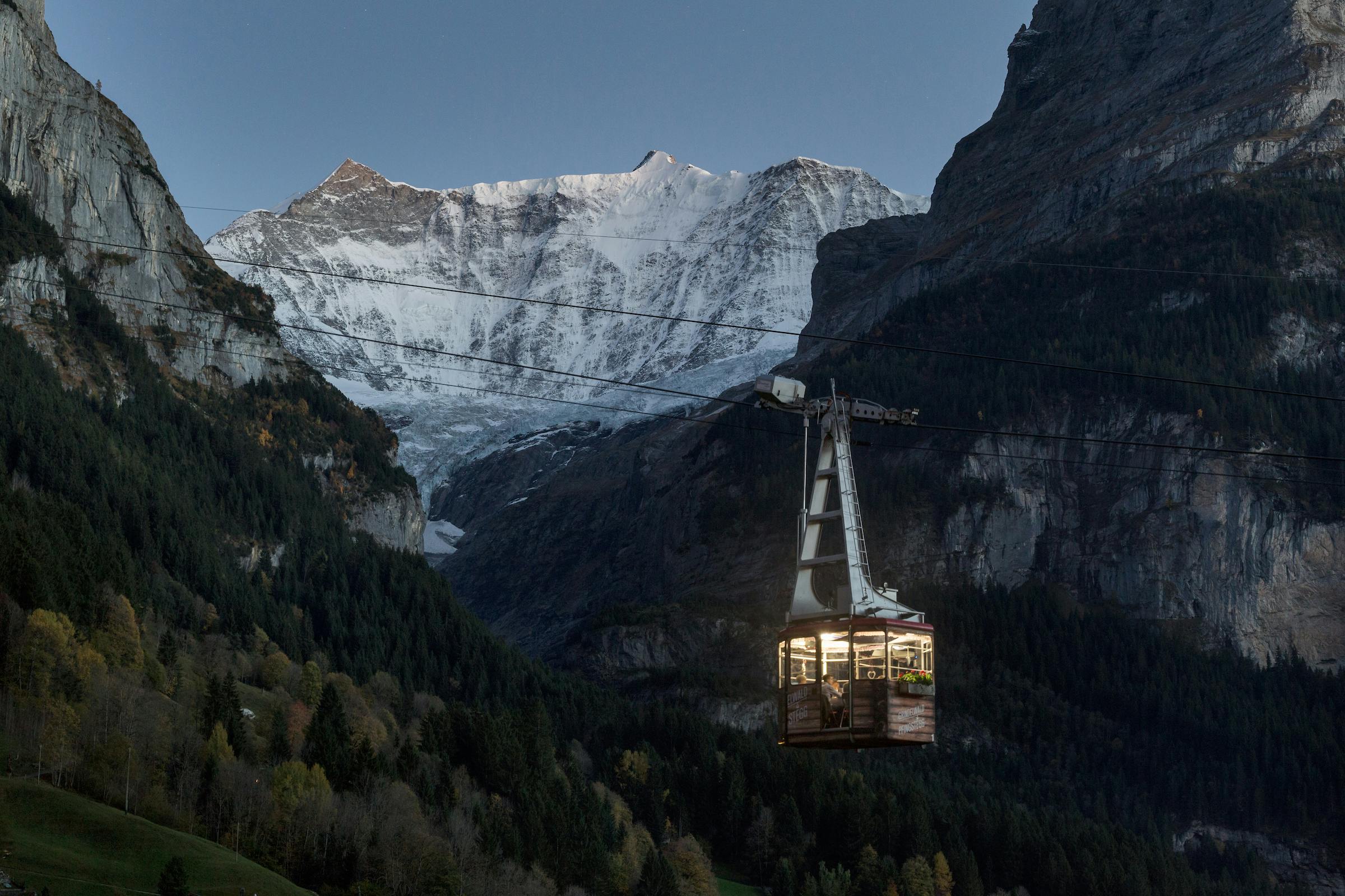 Candle-Light Dinner in der Gondel der Pfingsteggbahn