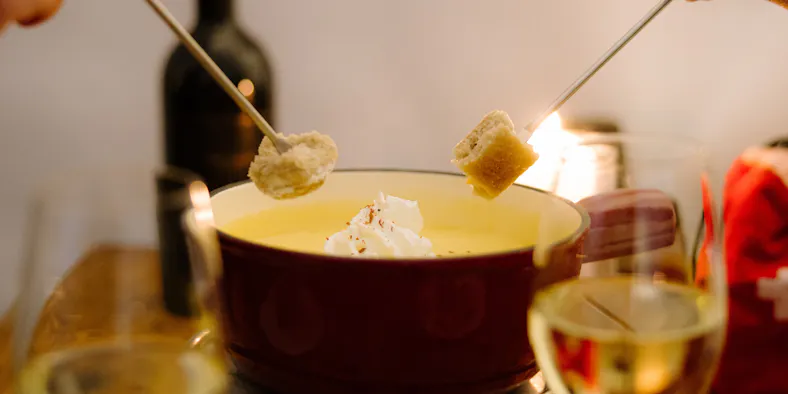 Fondue im Iglu auf der Engstligenalp