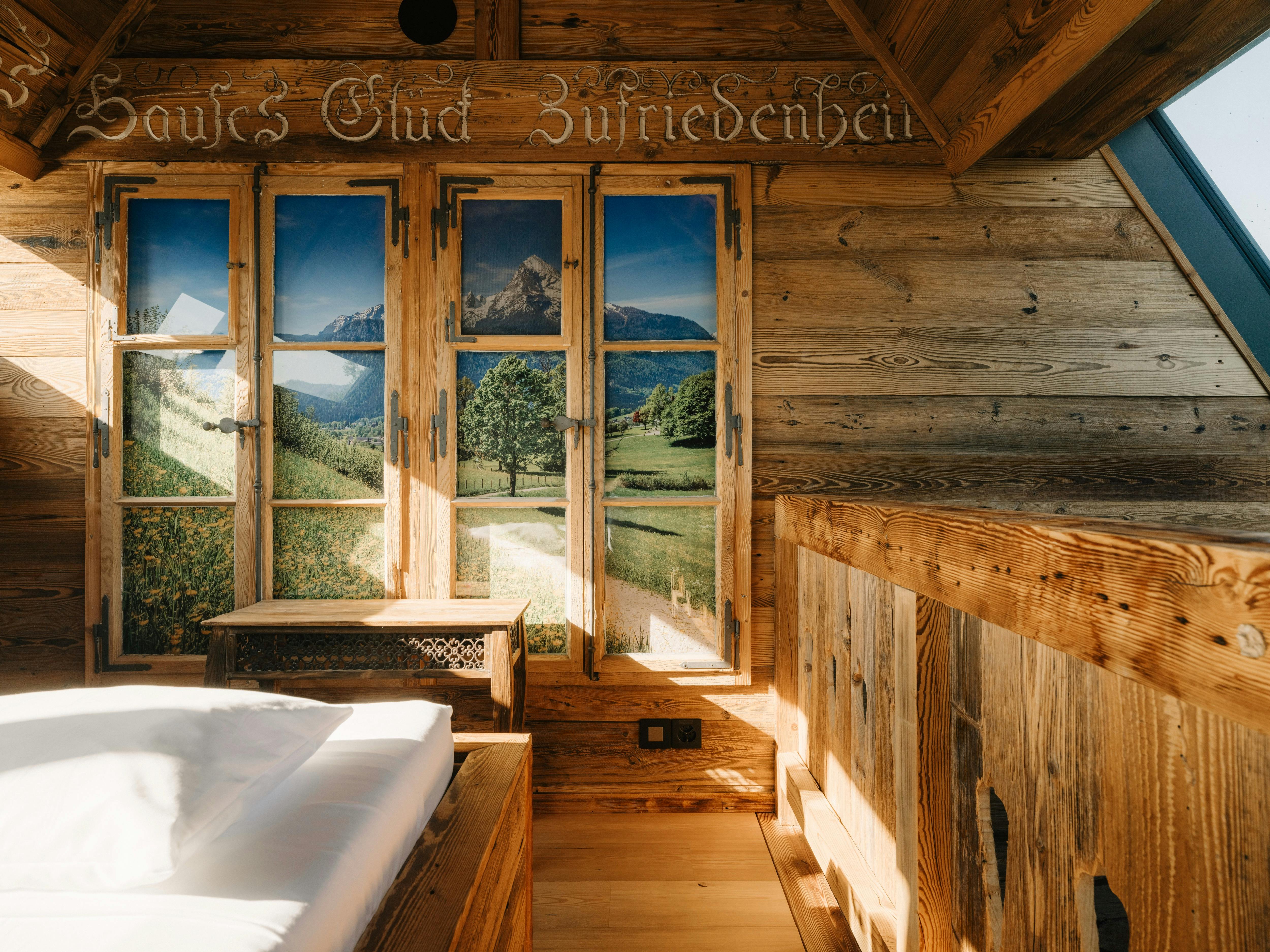 Private Spa-Suite Swiss Chalet