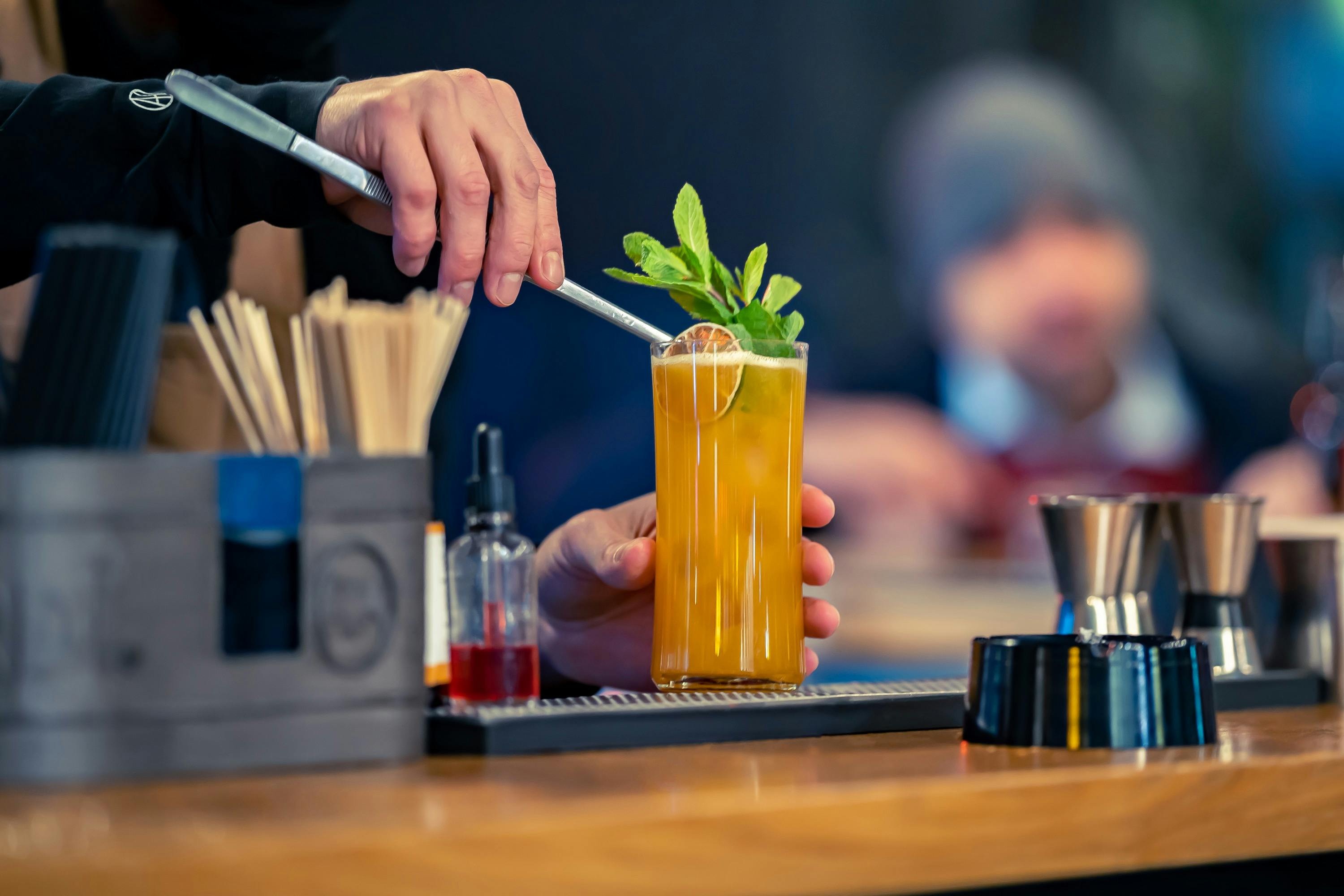 Bar & Kitchen "Yardbird"